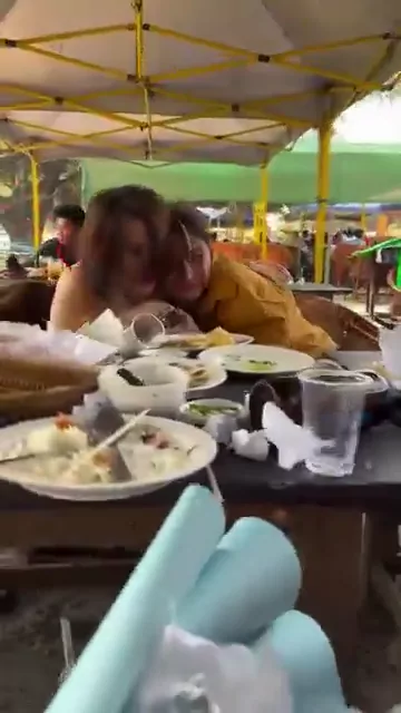 @Hikaruxxagain 女子大生 流出 リアル 投稿エロ動画 ミャンマーの地震? 野外でもこんなに揺れるんだ? シーン2