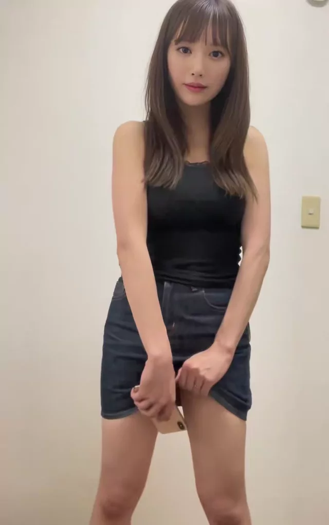 @amam_enaya 美少女 露出 激シコ 裏アカ動画 @amam_enaya の投稿動画 シーン5