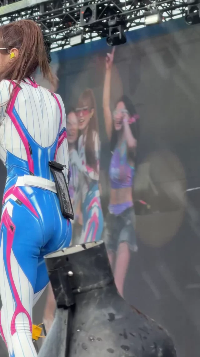 @yenapix 人妻 コスプレ リアル X動画 @yenapix の投稿動画 シーン10