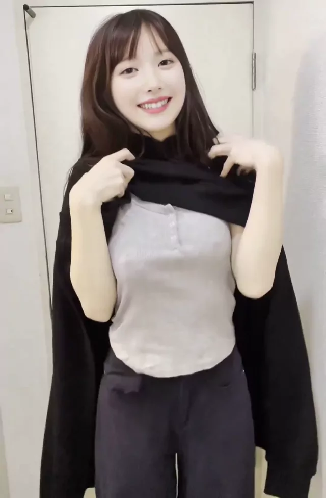 @amam_enaya 素人 露出 完全素人 SNS流出動画 @amam_enaya の投稿動画 シーン4