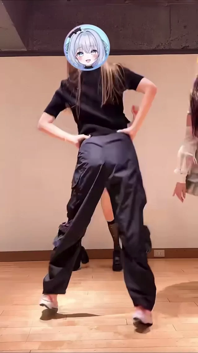 @april_notfool 素人 流出 必見 SNS流出動画 @april_notfool の投稿動画 シーン5