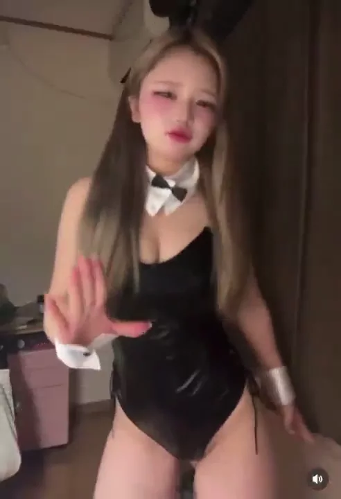 @r4u2wt 素人 ハメ撮り 高画質 投稿エロ動画 @r4u2wt の投稿動画 シーン8