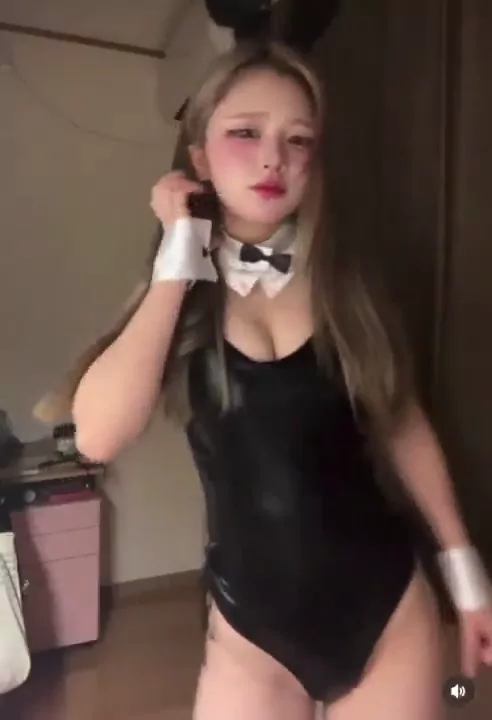 @r4u2wt 素人 ハメ撮り 高画質 投稿エロ動画 @r4u2wt の投稿動画 シーン10