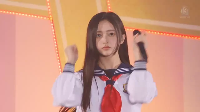 @hivision21 美人OL 騎乗位 話題 X動画 @hivision21 の投稿動画 シーン9