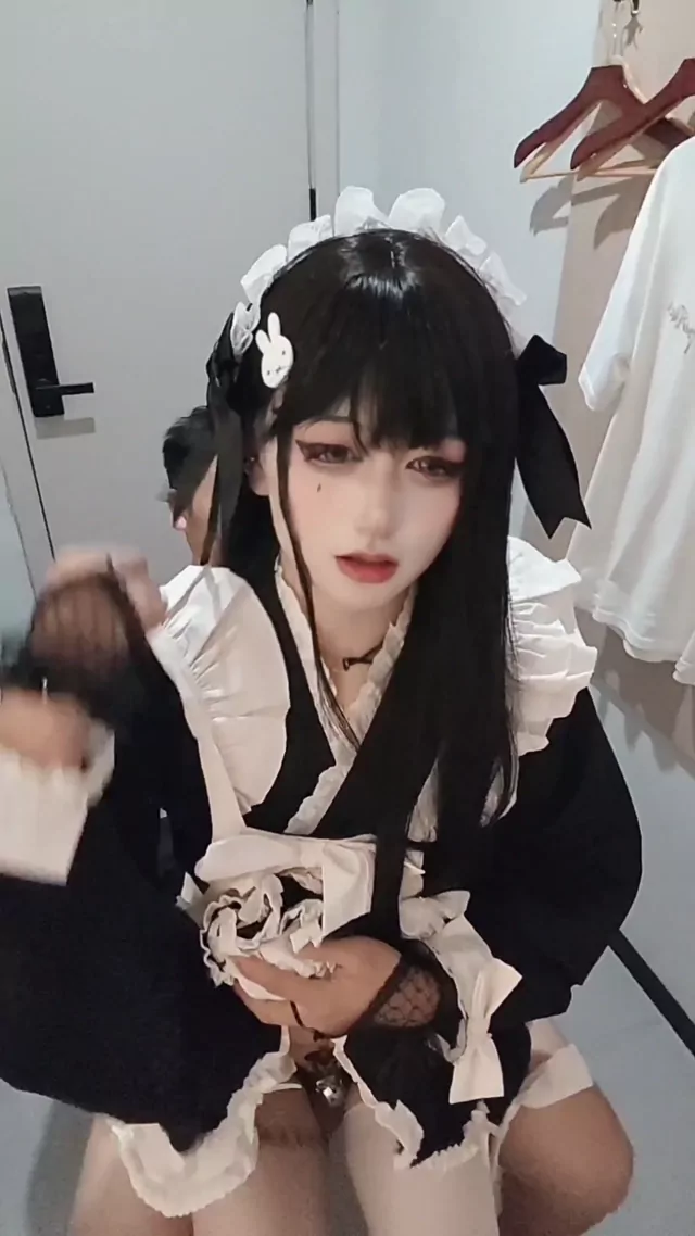 @asiantransporn 女子大生 コスプレ 必見 X動画 @asiantransporn の投稿動画 シーン1