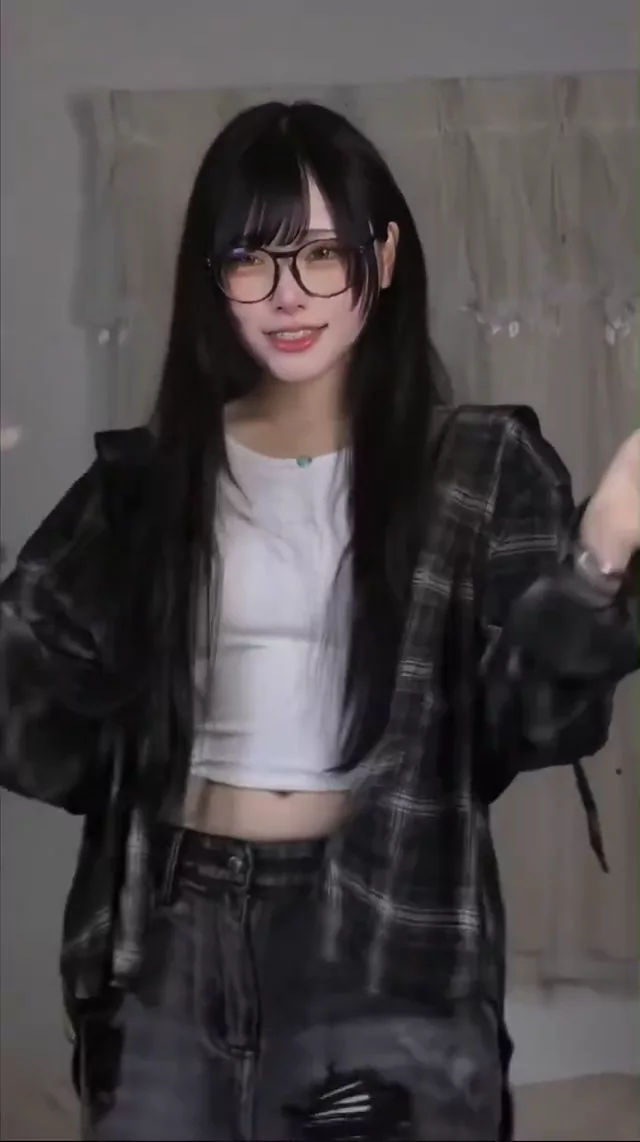 @nukix2everyday パイパン 潮吹き リアル X動画 @nukix2everyday の投稿動画 シーン5