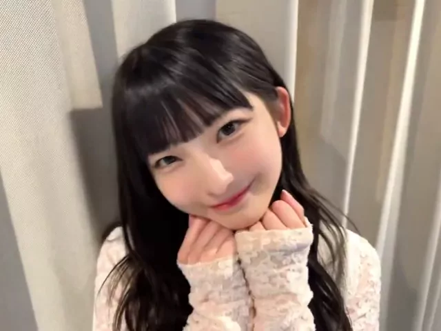 @suzuki_hitomi_ 清楚系 中出し 神回 投稿エロ動画 ちーたん！お誕生日おめでとう 魅力たっぷりなちー シーン2