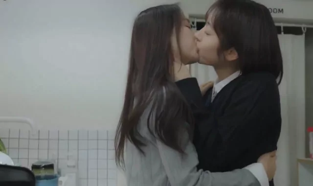 @lesbicbyul 美少女 コスプレ 最新 投稿エロ動画 @lesbicbyul の投稿動画 シーン1
