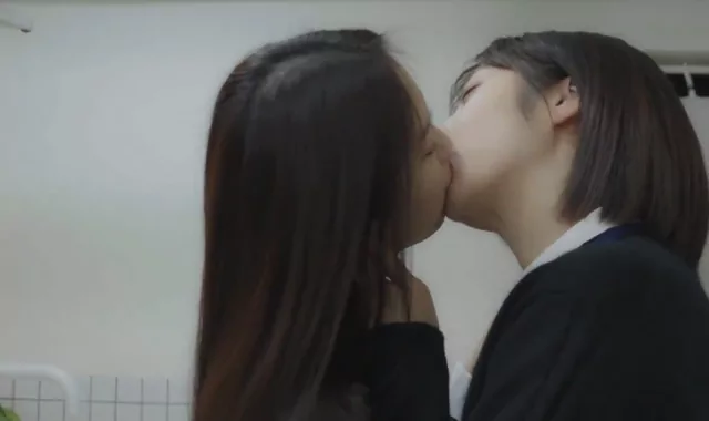 @lesbicbyul 美少女 コスプレ 最新 投稿エロ動画 @lesbicbyul の投稿動画 シーン2