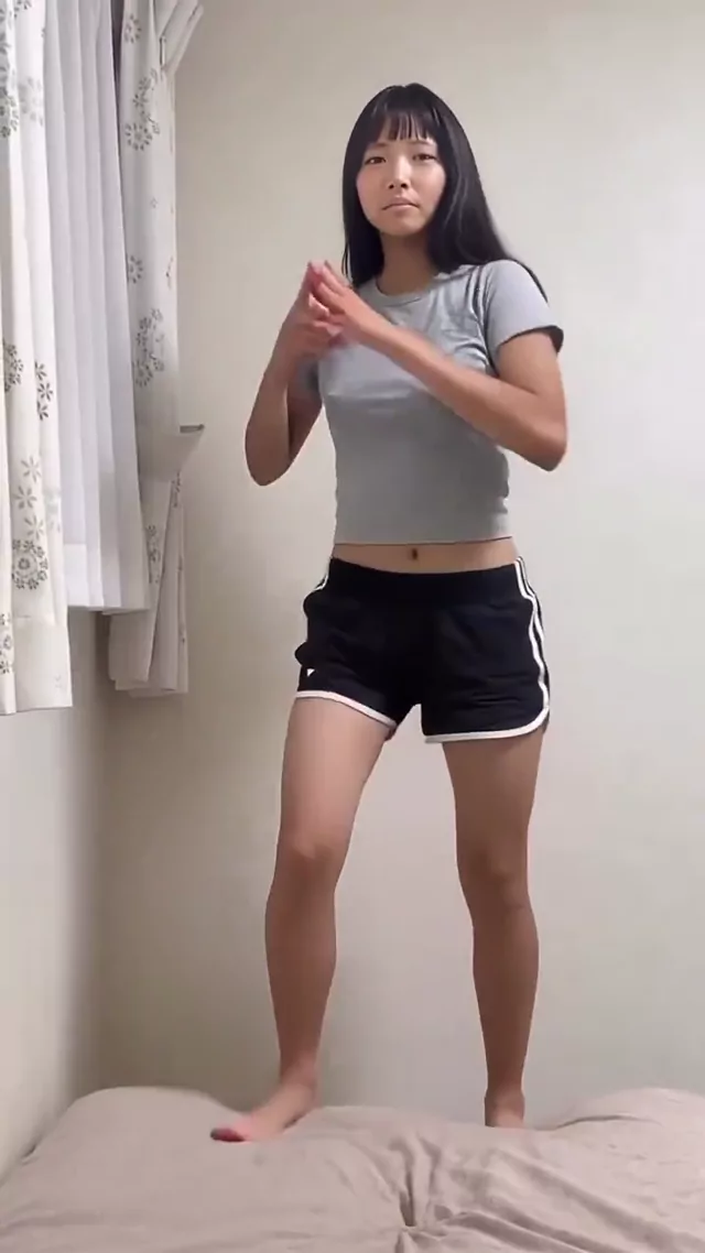@linny_lou1989 清楚系 ハメ撮り 完全素人 投稿エロ動画 @linny_lou1989 の投稿動画 シーン10