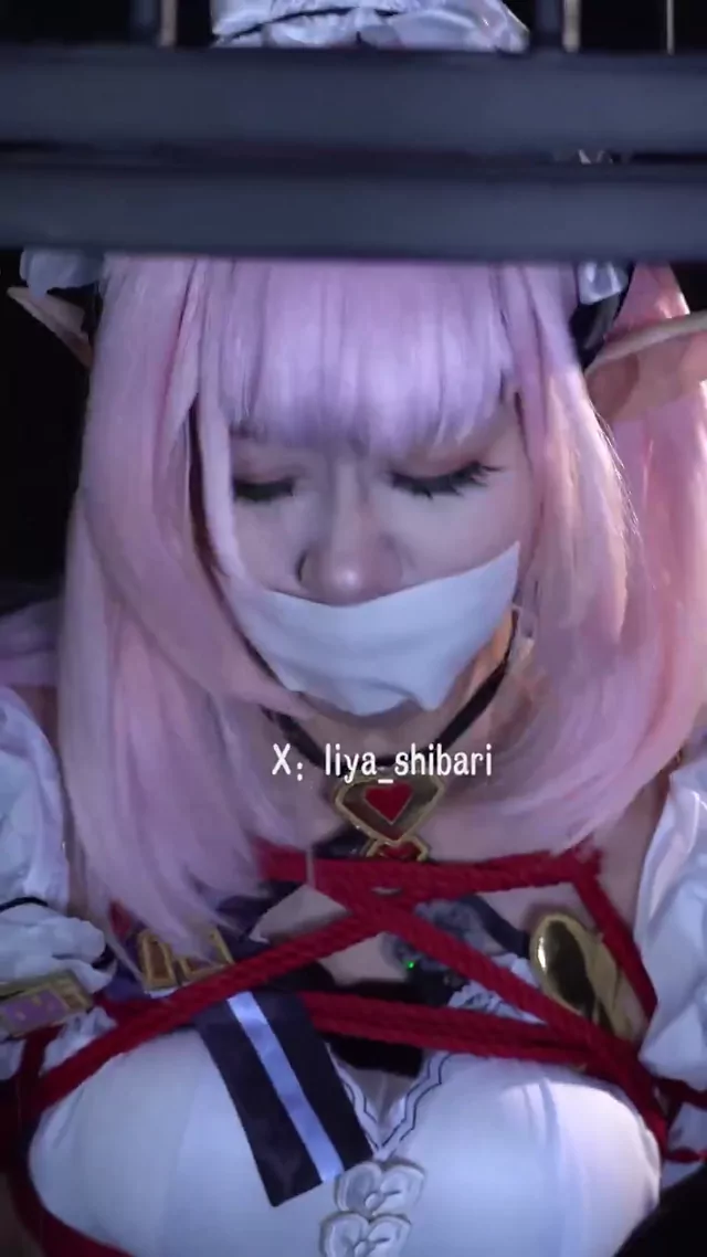 @liya_shibari 美人OL フェラ 過激 Twitterエロ動画 @liya_shibari の投稿動画 シーン2