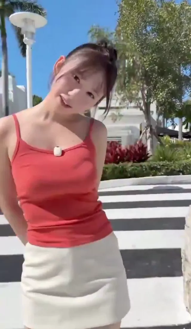 @r0dc74kb 素人 フェラ リアル Twitterエロ動画 @r0dc74kb の投稿動画 シーン5
