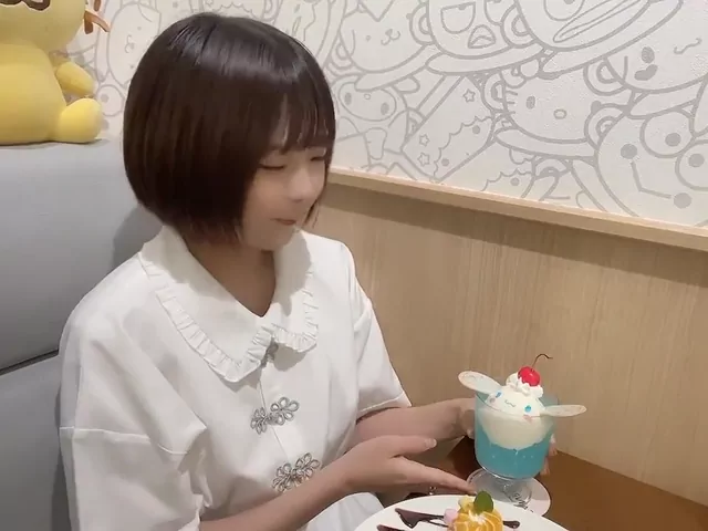 美人OL コスプレ 必見 SNS流出動画 美人OL コスプレ 必見 SNS流出動画 シーン2