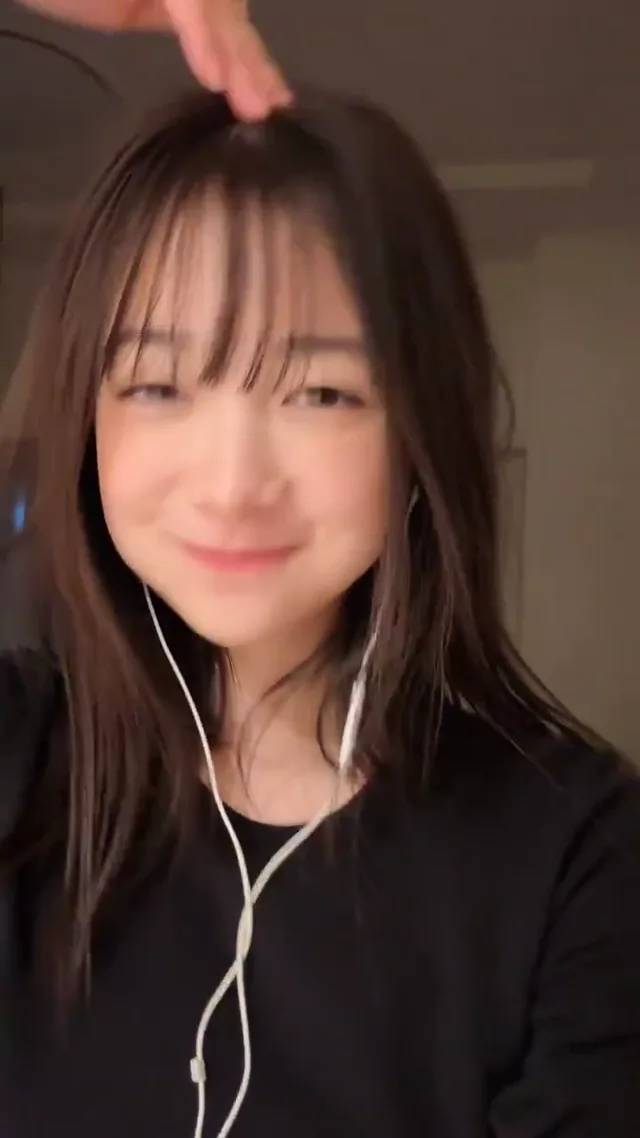 @imamoriukyo 美人OL コスプレ 話題 X動画 スマホに保存していた画像や動画がほとんど消えてしまっ シーン3
