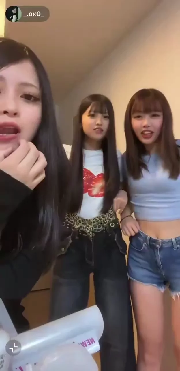 @shiori453 美少女 個人撮影 激シコ Twitterエロ動画 @shiori453 の投稿動画 シーン3