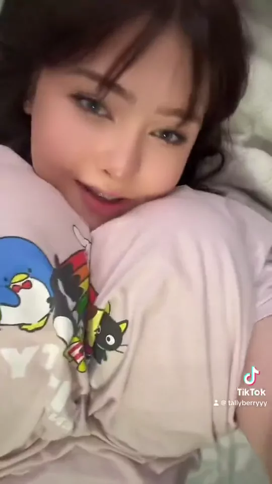 @tallyberryy 清楚系 騎乗位 最新 投稿エロ動画 @tallyberryy の投稿動画 シーン8
