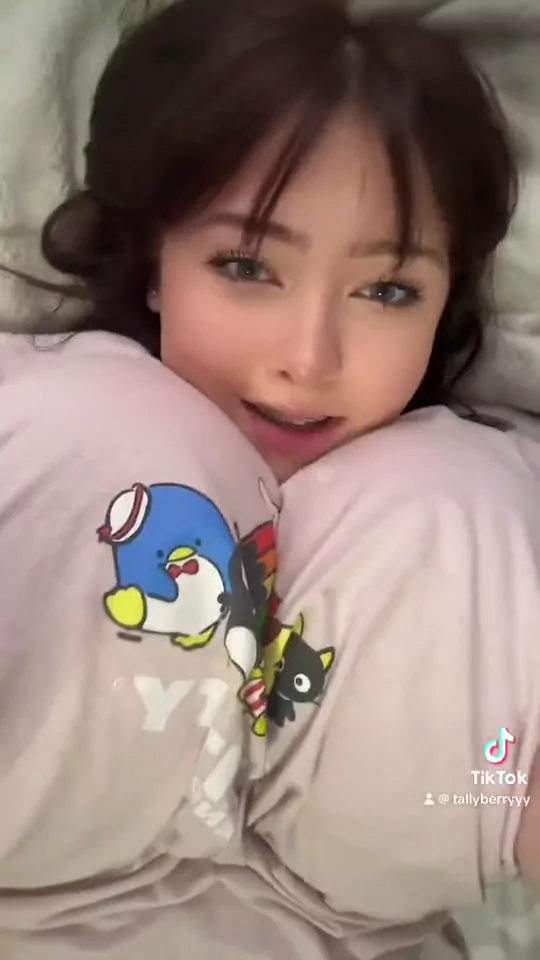 @tallyberryy 清楚系 騎乗位 最新 投稿エロ動画 @tallyberryy の投稿動画 シーン9