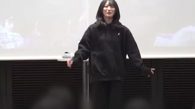 @jessiane2030 美人OL コスプレ 必見 投稿エロ動画 @jessiane2030 の投稿動画 シーン1