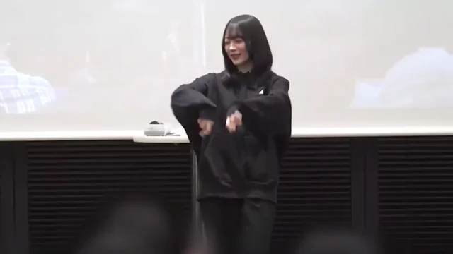 @jessiane2030 美人OL コスプレ 必見 投稿エロ動画 @jessiane2030 の投稿動画 シーン5