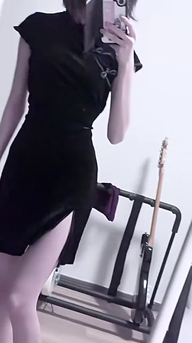 @kou_0715_mizu スレンダー 個人撮影 話題 Twitterエロ動画 @kou_0715_mizu の投稿動画 シーン5