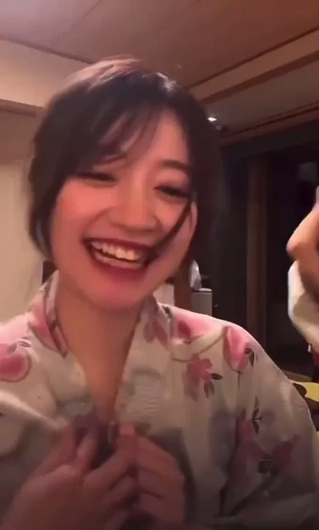 @yumekawa8_ 素人 中出し 完全素人 SNS流出動画 Netflixよりもこれを見逃せないわよ #TikTokライブ シーン6