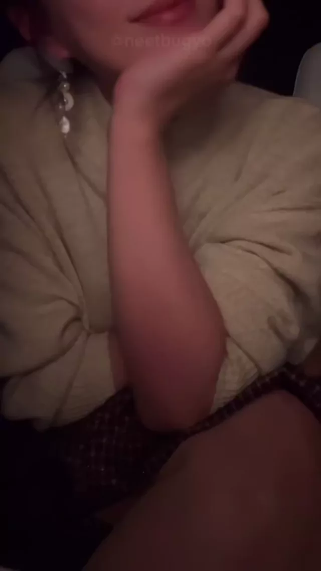 @superneetbugyo 人妻 騎乗位 最新 SNS流出動画 @superneetbugyo の投稿動画 シーン1