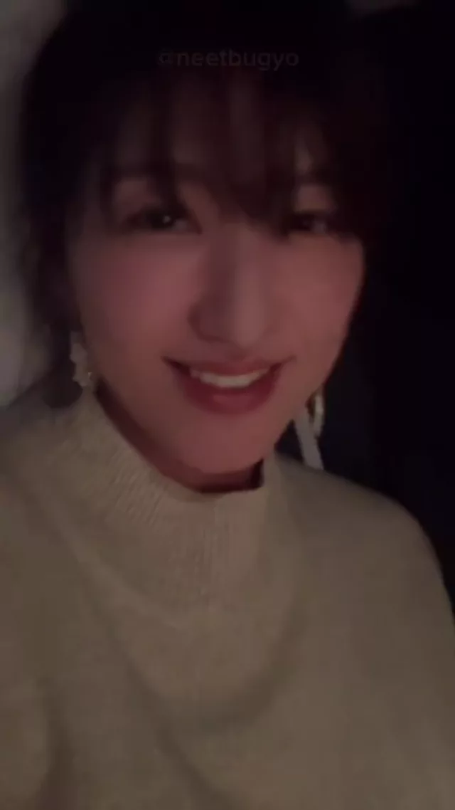 @superneetbugyo 人妻 騎乗位 最新 SNS流出動画 @superneetbugyo の投稿動画 シーン3