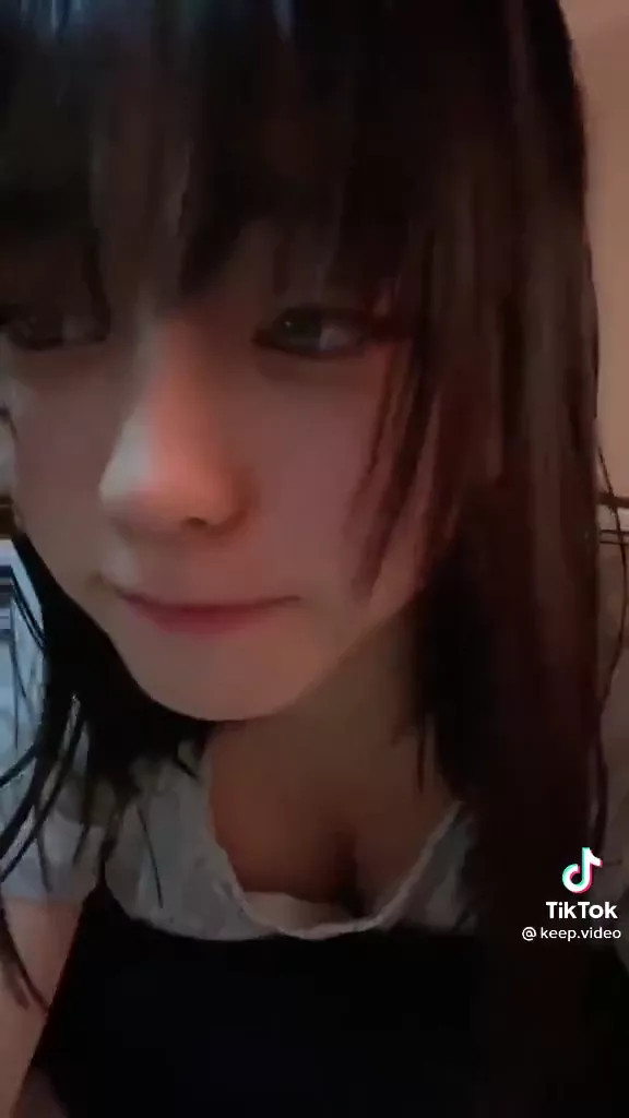 @danseiyo 美人OL 流出 神回 SNS流出動画 @danseiyo の投稿動画 シーン7
