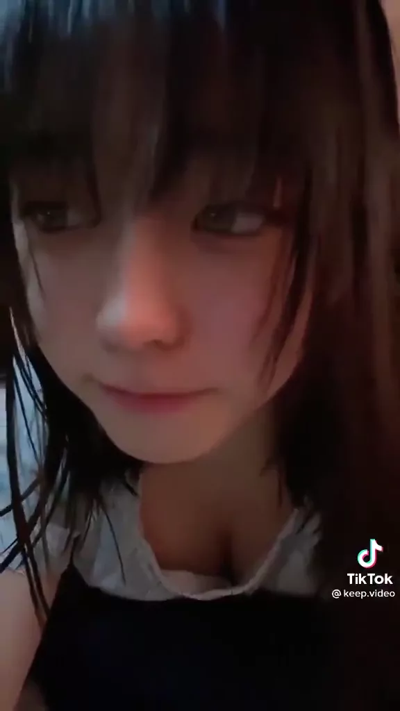 @danseiyo 美人OL 流出 神回 SNS流出動画 @danseiyo の投稿動画 シーン9