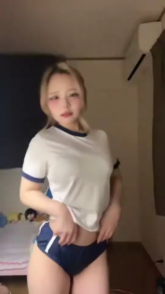 @satoru_beauty スレンダー フェラ 話題 Twitterエロ動画 @satoru_beauty の投稿動画 シーン3