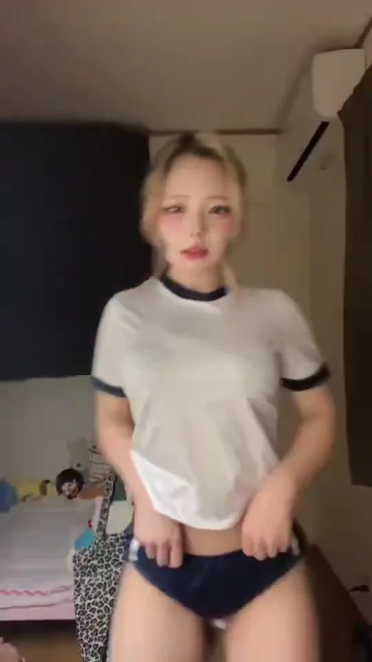 @satoru_beauty スレンダー フェラ 話題 Twitterエロ動画 @satoru_beauty の投稿動画 シーン4