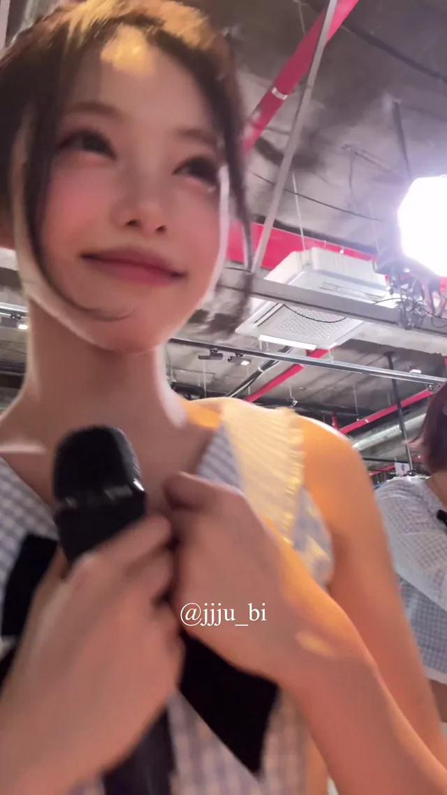 @jjju_bi 美少女 露出 必見 X動画 @jjju_bi の投稿動画 シーン7