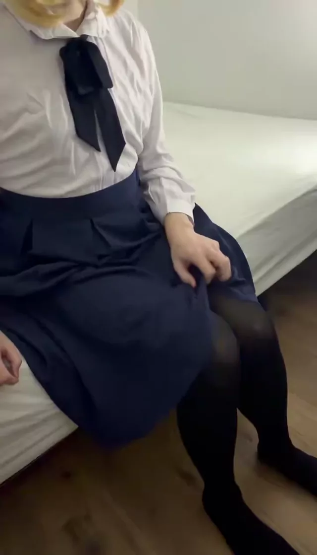 @adoredbeloved スレンダー 潮吹き 激シコ SNS流出動画 @adoredbeloved の投稿動画 シーン3