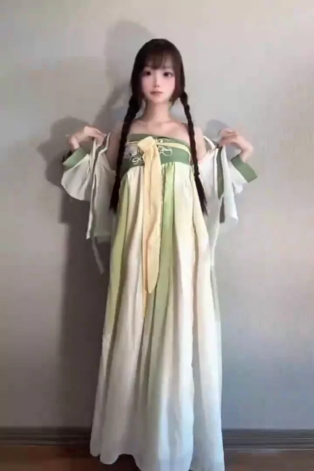 @luol_flj ギャル 露出 高画質 投稿エロ動画 @luol_flj の投稿動画 シーン1