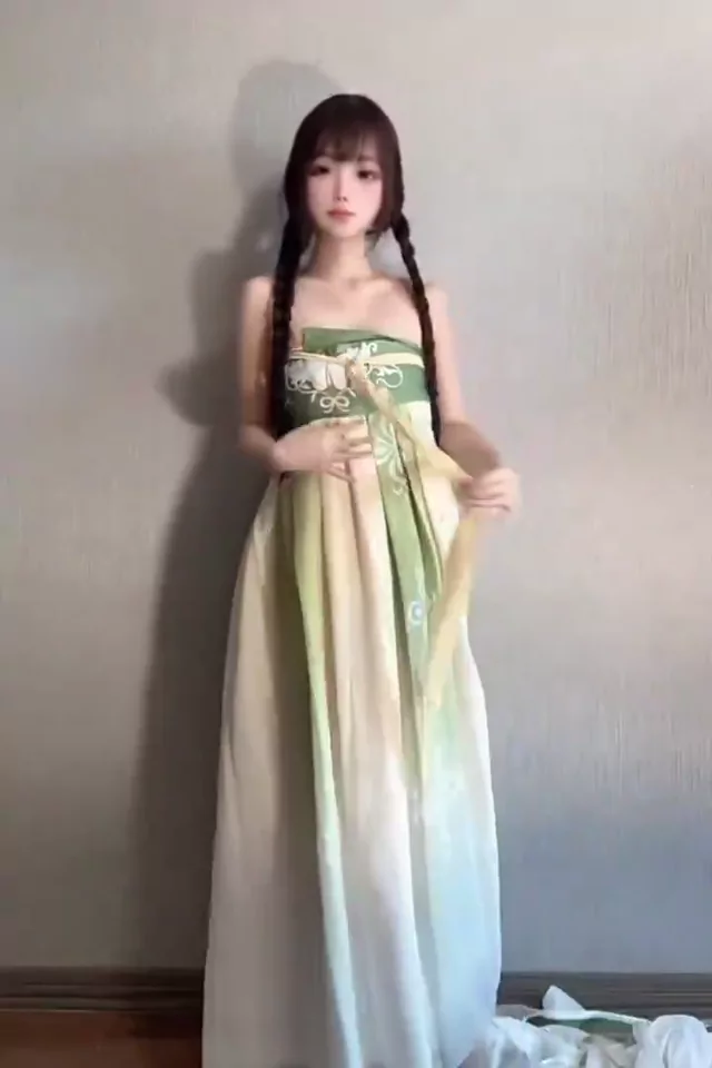 @luol_flj ギャル 露出 高画質 投稿エロ動画 @luol_flj の投稿動画 シーン5