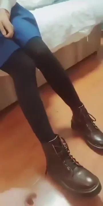 @adoredbeloved 人妻 オナニー 必見 Twitterエロ動画 @adoredbeloved の投稿動画 シーン3