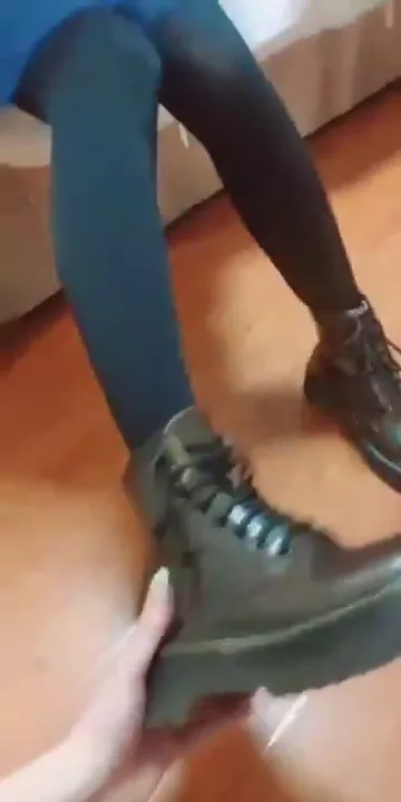 @adoredbeloved 人妻 オナニー 必見 Twitterエロ動画 @adoredbeloved の投稿動画 シーン5