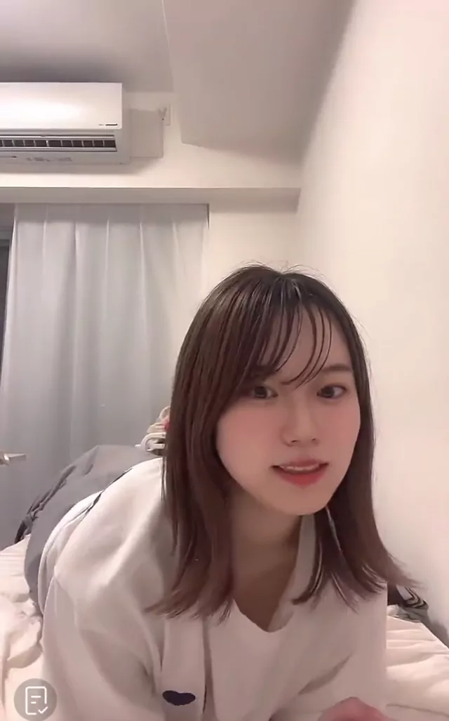 @liveotakara 巨乳 中出し 必見 X動画 ありがとうございます！ #tiktoklive シーン2