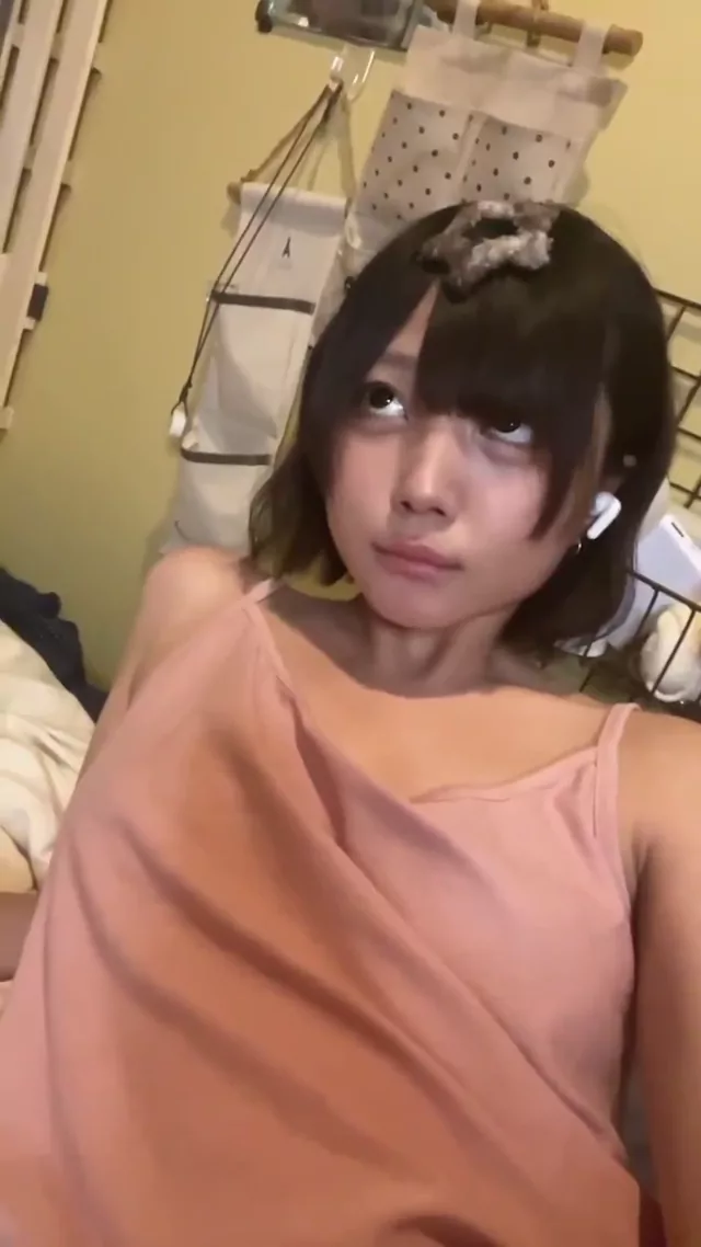@onin_020 パイパン 個人撮影 完全素人 裏アカ動画 @onin_020 の投稿動画 シーン5