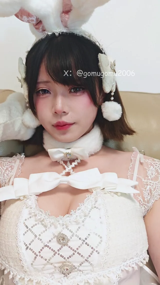 @gomugomu2006 パイパン コスプレ 必見 投稿エロ動画 @gomugomu2006 の投稿動画 シーン8