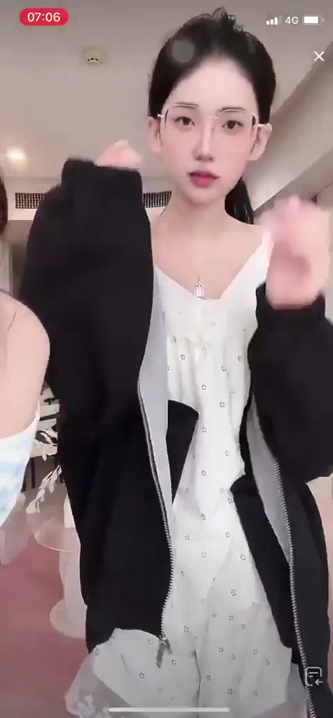@s_ribon_s22 素人 個人撮影 リアル 裏アカ動画 @s_ribon_s22 の投稿動画 シーン9