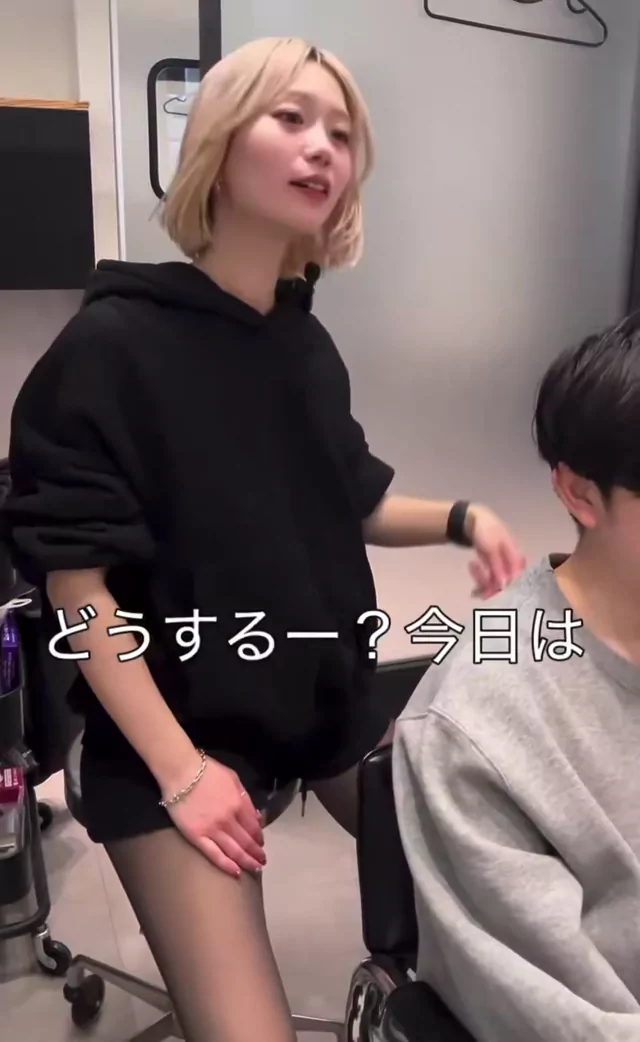 @murinomiyu_jp 美人OL 潮吹き 最新 Twitterエロ動画 @murinomiyu_jp の投稿動画 シーン1