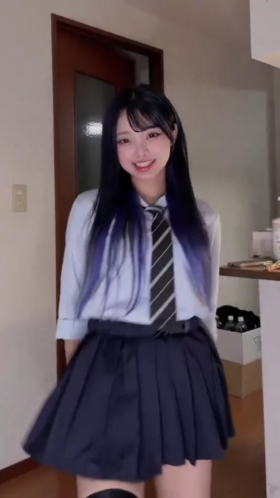 @tiktokerwzfo パイパン 騎乗位 完全素人 裏アカ動画 @tiktokerwzfo の投稿動画 シーン3