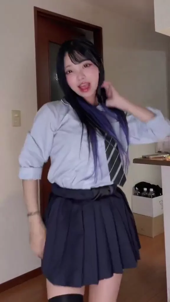 @tiktokerwzfo パイパン 騎乗位 完全素人 裏アカ動画 @tiktokerwzfo の投稿動画 シーン7