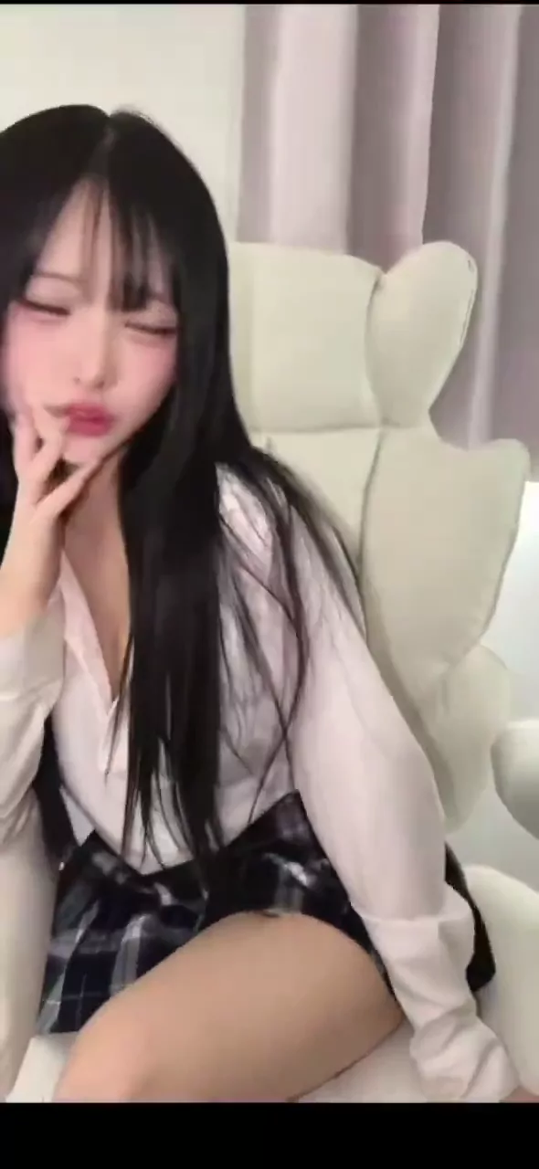 @511xxbnvz145187 ギャル 騎乗位 神回 SNS流出動画 @511xxbnvz145187 の投稿動画 シーン8