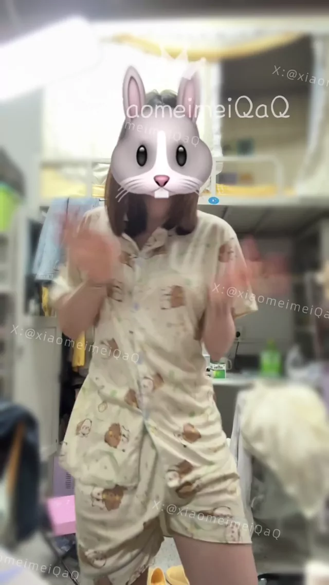 @xiaomeimeiqaq 巨乳 潮吹き 激シコ 投稿エロ動画 @xiaomeimeiqaq の投稿動画 シーン3