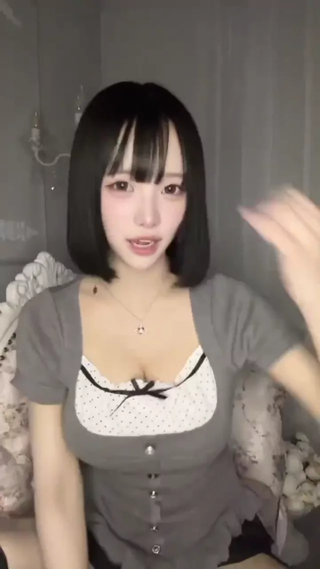 @rmi9y パイパン 露出 神回 X動画 @rmi9y の投稿動画 シーン1