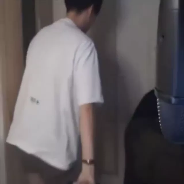 @dokokanohitooo 美人OL 騎乗位 完全素人 X動画 @dokokanohitooo の投稿動画 シーン5