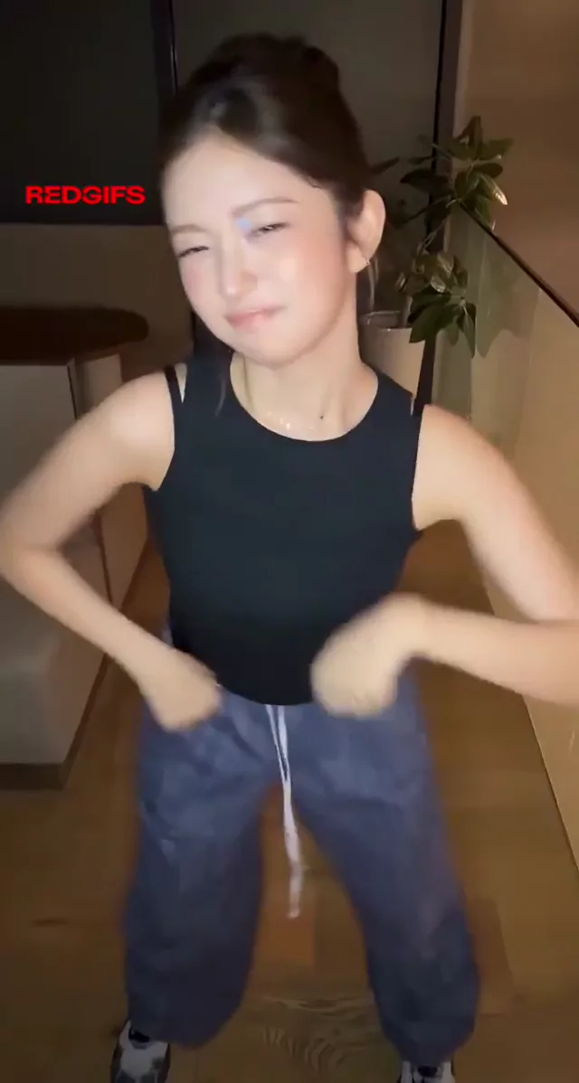 人妻 騎乗位 話題 投稿エロ動画 人妻 騎乗位 話題 投稿エロ動画 シーン1