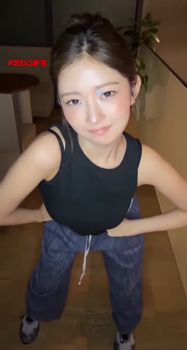 人妻 騎乗位 話題 投稿エロ動画 人妻 騎乗位 話題 投稿エロ動画 シーン10